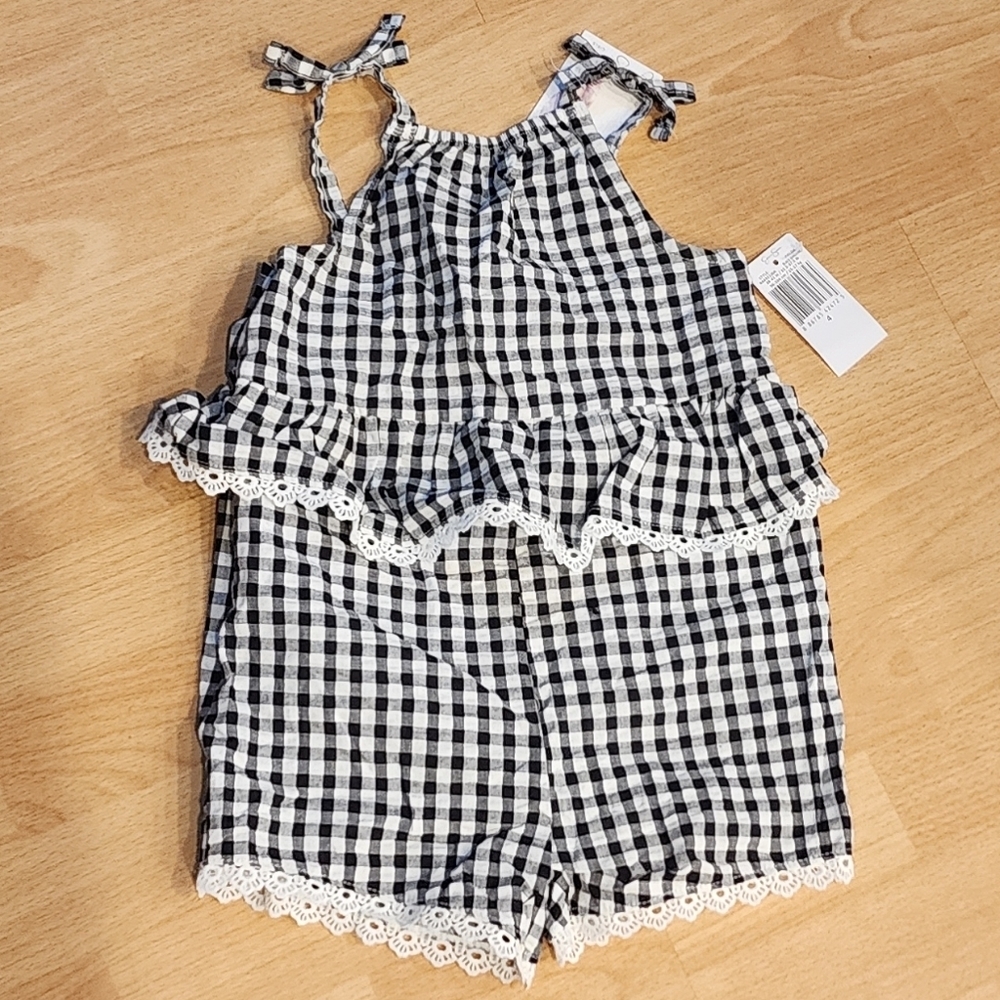 NWT Jessica Simpson Black white gingham Ruffle romper. Crochet lace. Size 4.